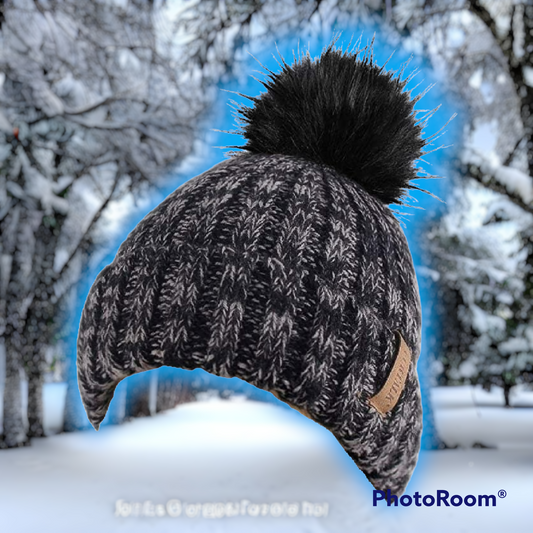 Furtalk wooly hat for women or men cable knitted bobble winter hat. Warm double layer fleece lining detachable pom pom wooly cap