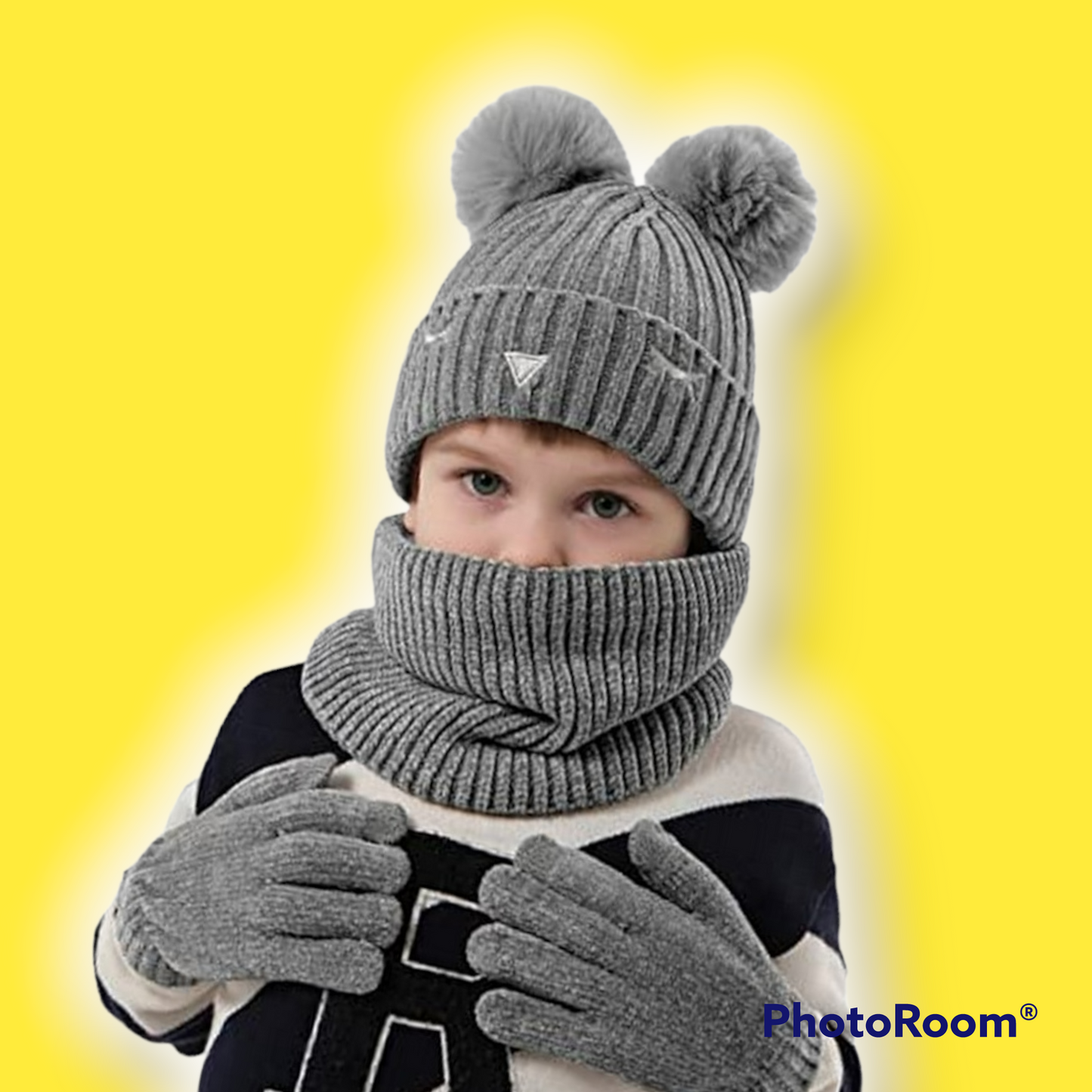 3pcs kids hat scarf gloves set super soft, age 5-10 with warm fleece lin pom poms beanie touchscreen gloves and loop scarf